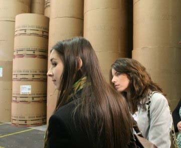katie-and-karen-at-paper-spools